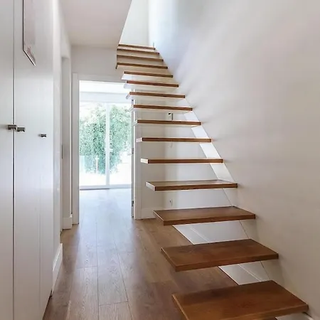 Liberdade Spacious Duplex With Ac * Lisboa